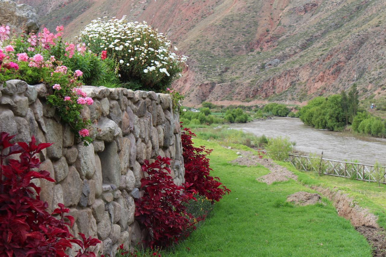 Taypikala Deluxe Valle Sagrado Урубамба Экстерьер фото